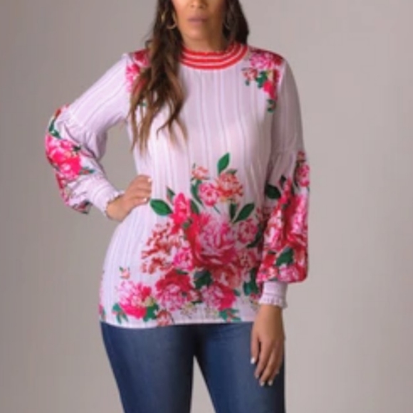 1 left! Floral Billow Smocked Mock Turtleneck Top - Picture 9 of 9